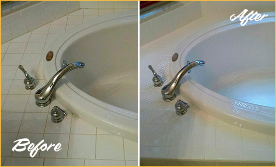 Picture of a Light Colored Bathtub Before and After a Tub Recaulking on the Joints