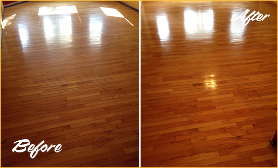 Before and After Picture of a Elverson Wood Deep Cleaning Service on a Room Floor to Remove Scratches